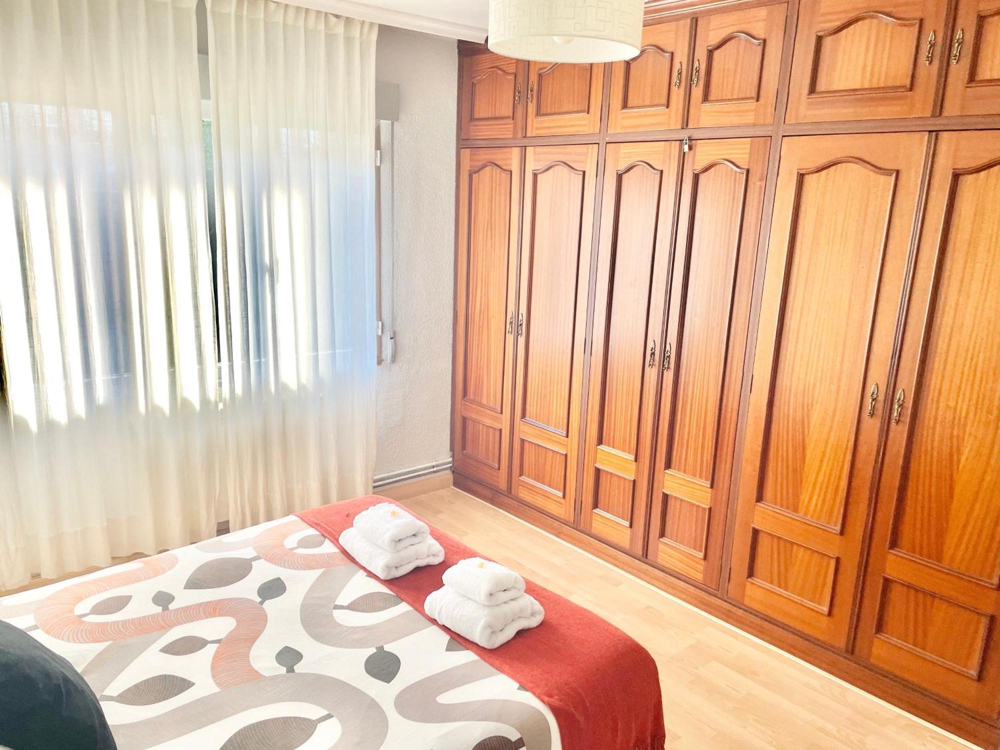 Apartamento San Lazaro. Oviedo Bagian luar foto